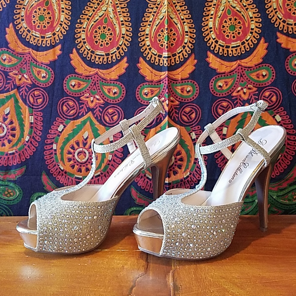 Prom shoes